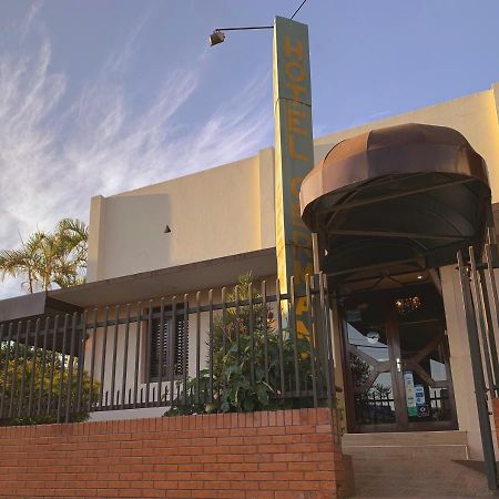 Hotel Germano Encarnación Kültér fotó